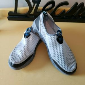 Aqua shoes